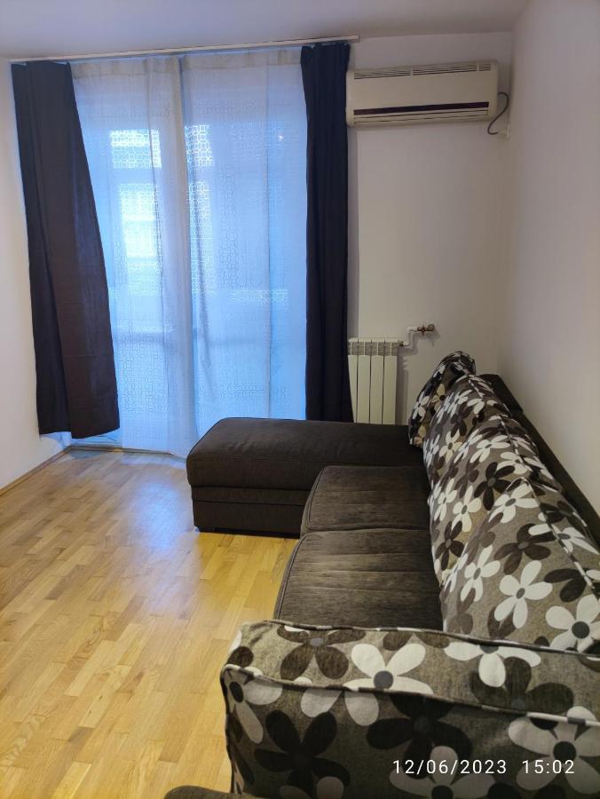 Fabian Central Apartment Bucarest Exterior foto